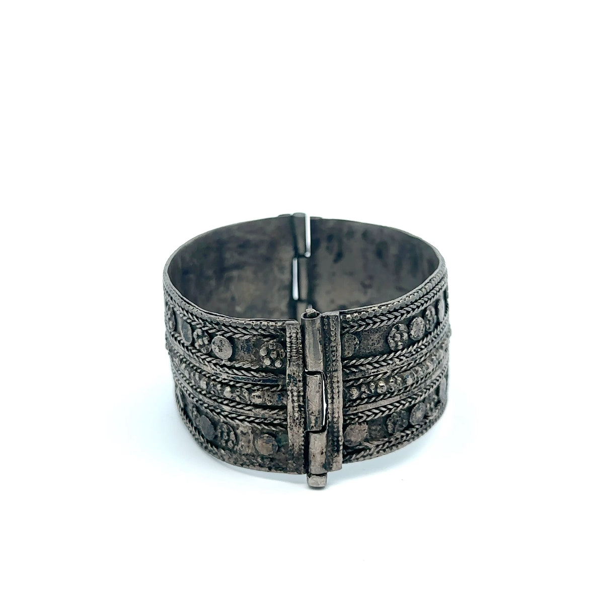 Ethiopian Antique Silver Bracelet w Pin – main view