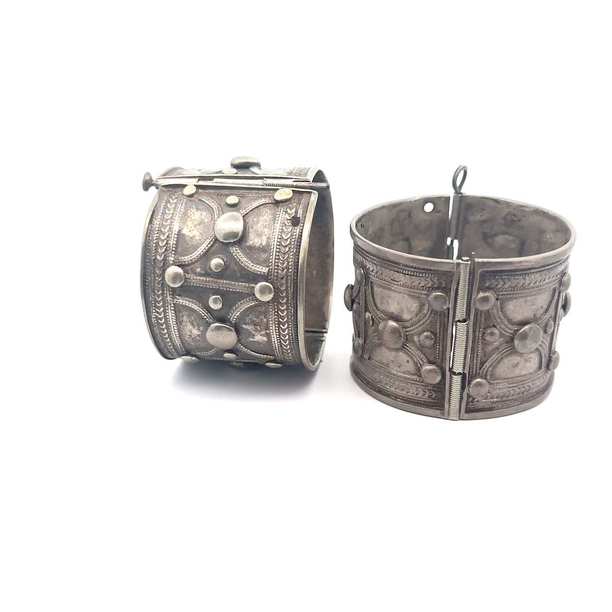 Ethiopian Antique Silver Bracelet w Pin – front view